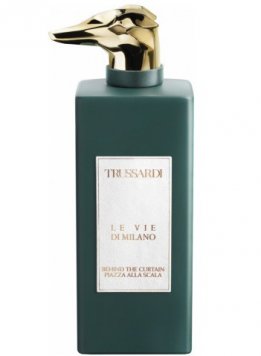 Le Vie Di Milano Collection: Behind The Curtain Piazza Alla Scala